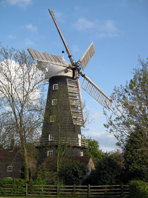 windmill-in-Alford